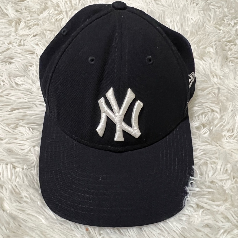 New Era New York Yankees 9FORTY  Adjustable Hat MLB Baseball Cap